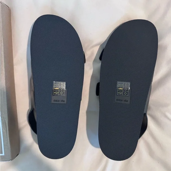 Dolce Vita Starla Sandals. NWT. Size 9.5. - Picture 4 of 5